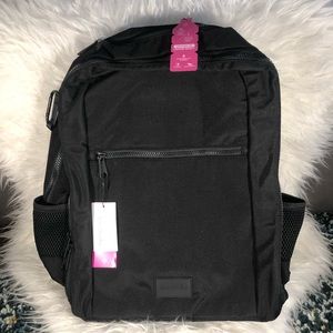 Vera Bradley Recycled Lighten Up Reactive Grand Backpack Classic Black NWT